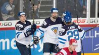 Nuoret Leijonat kuvassa