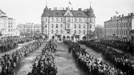 Punavankeja Tampereen Keskustorilla