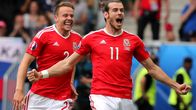 Gareth Bale juhlii osumaansa Slovakiaa avastaan