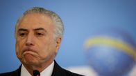 Brasilian väliaikainen presidentti Michel Temer kielsi korruptiosyytökset naurettavina ja valheellisina.