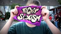 Flexi on saksalainen anarkisti. Kasvojaan hän ei näytä kuvissa.
