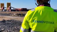 Fennovoiman Hanhikiven ydinvoimalatyömaa 14.9.2016. Taustalla betoniasema.
