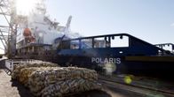 Jäänmurtaja Polaris kuvattuna Artechin telakalla Helsingissä.