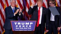 Varapresidentti Mike Pence ja presidentti Donald Trump vaalivalvojaisissa tuloksen julkistamisen jälkeen.