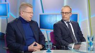 Jyri Häkämies ja Jarkko Eloranta Ylen Ykkösaamussa lauantaina.