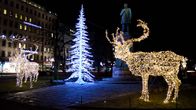 Esplanadinpuiston jouluvalot Helsingissä.