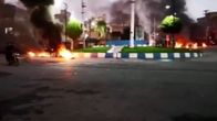 Iranissa ovat jatkuneet mielenosoitukset naisten oikeuksien puolesta.