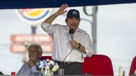 Nicaraguan presidentti Daniel Ortega puhui kannattajilleen 30.4. 2018 pääkaupungissa Managuassa.