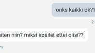 kahden työkaverin viestittelyä