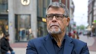 69-vuotias Emile Ratelband hakee oikeusteitse ikänsä laskemista 49 vuoteen.
