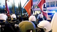 Poliisi pysäytti uusnatsien Kohti vapautta! -marssin Hakaniemessä Helsingissä itsenäisyyspäivänä.