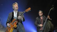 Brian Setzer ja Lee Rocker.