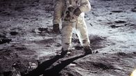 Astronautti Buzz Aldrin ensimmäisellä kuukävelyllä Apollo 11 -lennolla 21.heinäkuuta 1969.