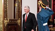 Miguel Díaz-Canel vierailee Moskovassa.