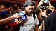 Kuvassa on jalkapalloilija Ronaldinho.