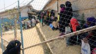 Rohingya-pakolaisia  Kutupalongin pakolaisleirillä  Bangladeshissa.