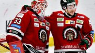 Frölunda Indiansin pelipaidassa on iso kuva intiaanipäälliköstä.