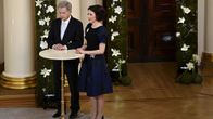Presidentti Sauli Niinistö ja rouva Jenni Haukio vastaamassa kansalaisten kysymyksiin itsenäisyyspäivän ohjelmassa Presidentinlinnassa Helsingissä 6. joulukuuta 2020.