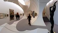 Sisänäkymä Berliinin Guggenheim-museosta