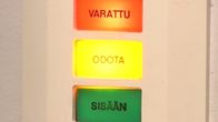 Lääkärin vastaanottohuoneen odotusvalo.