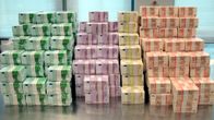 38 miljoonaa euroa 50:n, 100:n, 200:n ja 500:n euron seteleinä Saksan keskuspankin pankkiholvissa.