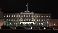 Presidentinlinna valaistuna