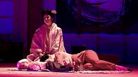 Kohtaus Madama Butterfly-oopperasta Savonlinnan Oopperajuhlilta 2009.