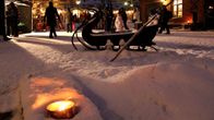 Toivolan vanha piha joulutunnelmissa. 
