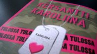 Kersantti Karoliina-musikaalin juliste