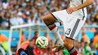 Saksan Christoph Kramer kentällä.