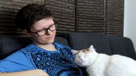 "Minusta on hauskaa, kun ei tarvitse lokeroida itseään", sanoo Sara Salo.