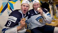 Jesse Puljujärvi, FIN #9 , Patrik Laine, FIN #29