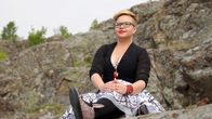Kirjailija Salla Simukka
