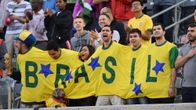 Brasilian kannattajia katsomossa.