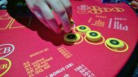 Pelipöytä RAY:n Feel Vegas -peliklubilla Rovaniemellä