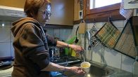 Marja Pukarinen antaa vesiongelman tiedottamisen arvosanaksi pyöreän nollan.