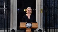 Britannian uuden hallituksen toimet syöksevät maata rahoituskriisiin
