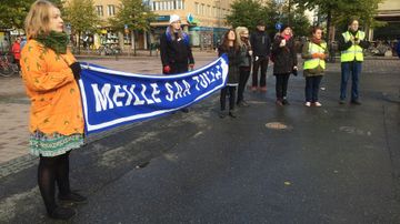 Emme suostu pelkäämään -mielenosoitus Joensuussa.