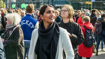 Nasima Razmyar.