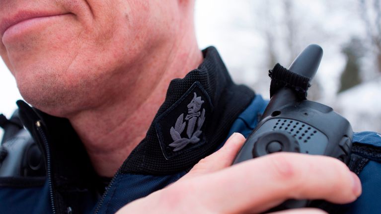 Poliisin Virve -puhelin.