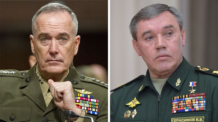 Yhdysvaltojen asevoimien komentaja, kenraali Joseph F. Dunford Jr. ja Venäjän asevoimien komentaja, armeijakenraali Valeri Gerasimov.