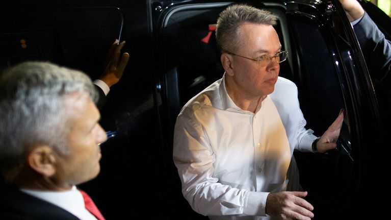 Amerikkalaispastori Andrew Brunson saapui Izmirin lentokentälle 12. lokakuuta 2018.