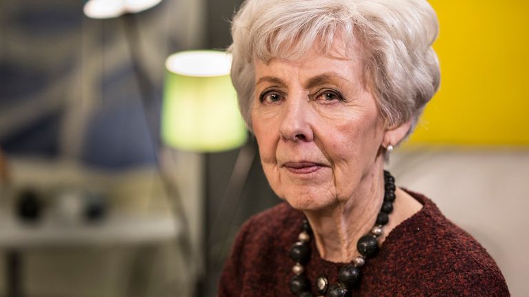Tellervo Koivisto harvinaisessa suorassa tv-haastattelussa tänään Yle ...