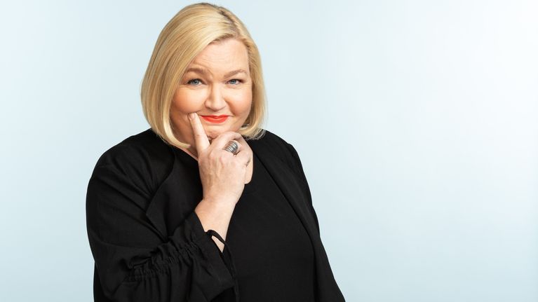 Regina Rask, Puoli seitsemän