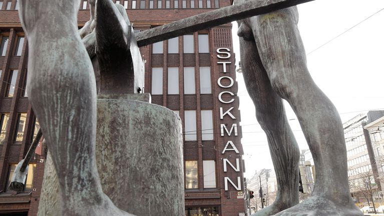 Stockmannin tavaratalo Helsingissä.
