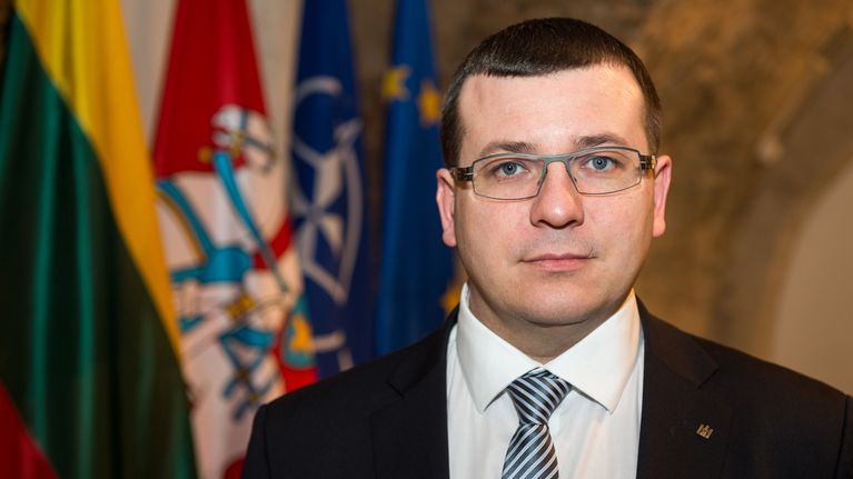 Liettuan varapuolustusministerin Edvinas Kerzanin mukaan maahan kohdistuvat vaikutuskampanjat muuttavat koko ajan muotoaan.  