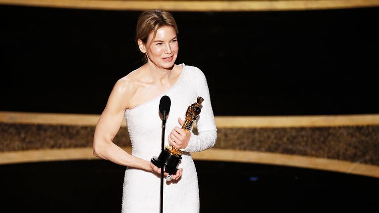 Renée Zellweger voitti parhaan naispääosan palkinnon.
