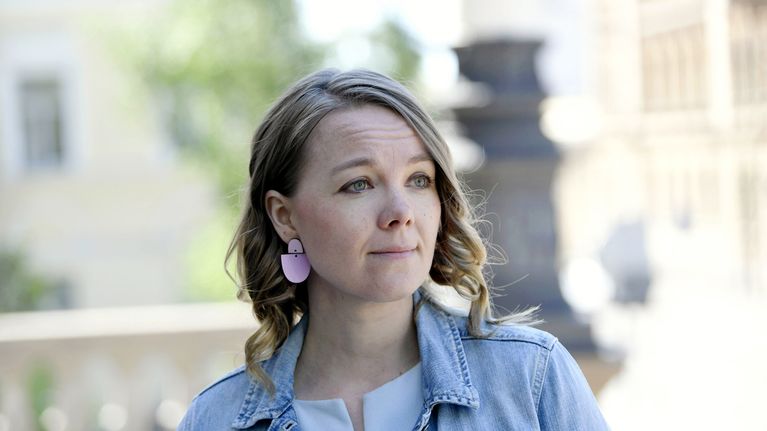  Katri Kulmun