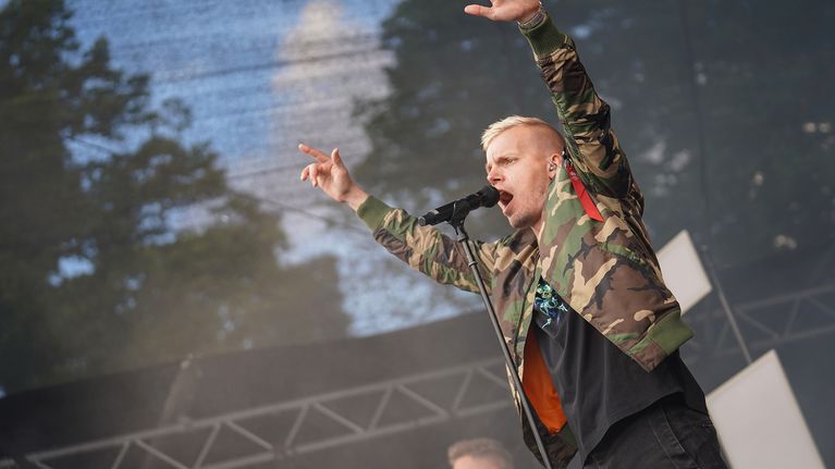 Elastinen, Aura Fest