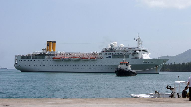 Costa Allegra -risteilijä Mahen satamassa Seychelleillä.